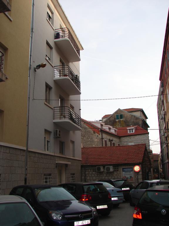 Tina Apartment Split Exterior photo